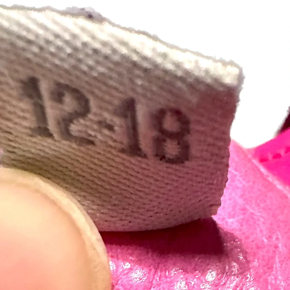 JACK and LILY 12-18 mo PINK LEATHER BABY INFANT TODDLER SHOES designed in CANADA